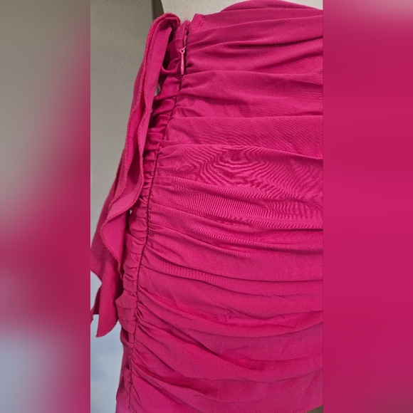 ABERCROMBIE & FITCH ruffle draped skort And Top in raspberry rose. Size XXS - Picture 9 of 15